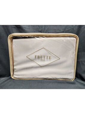 Frette Raso Fitted Queen Sheet 61 In x 81 In 100% Cotton Bedding Milk NEW!
